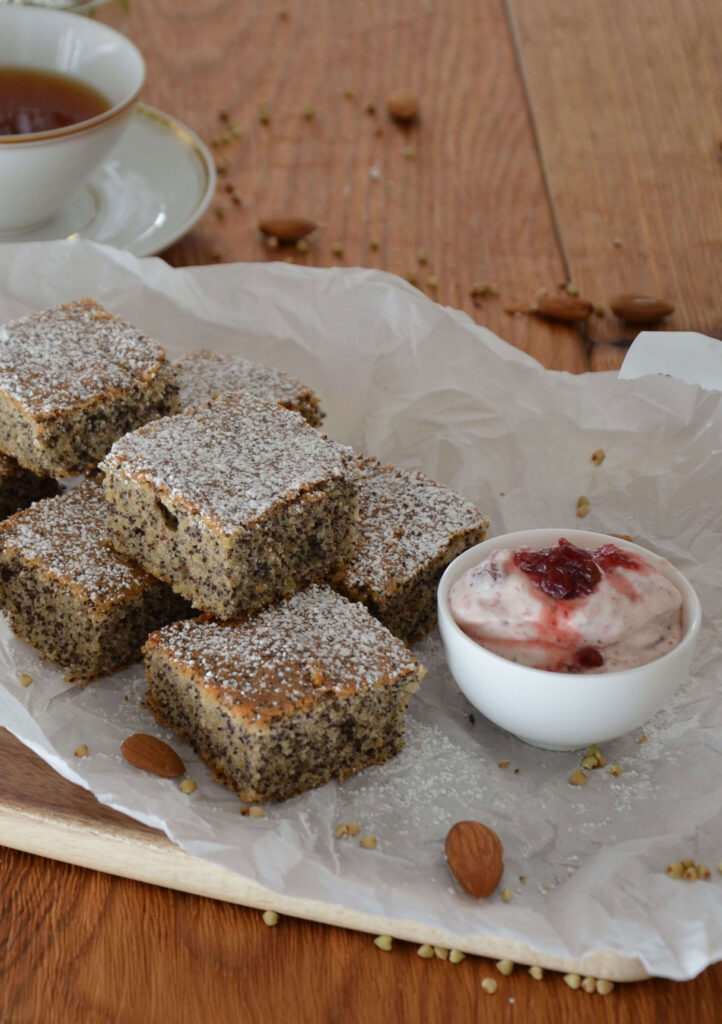 Buchweizen-Mohn-Kuchen